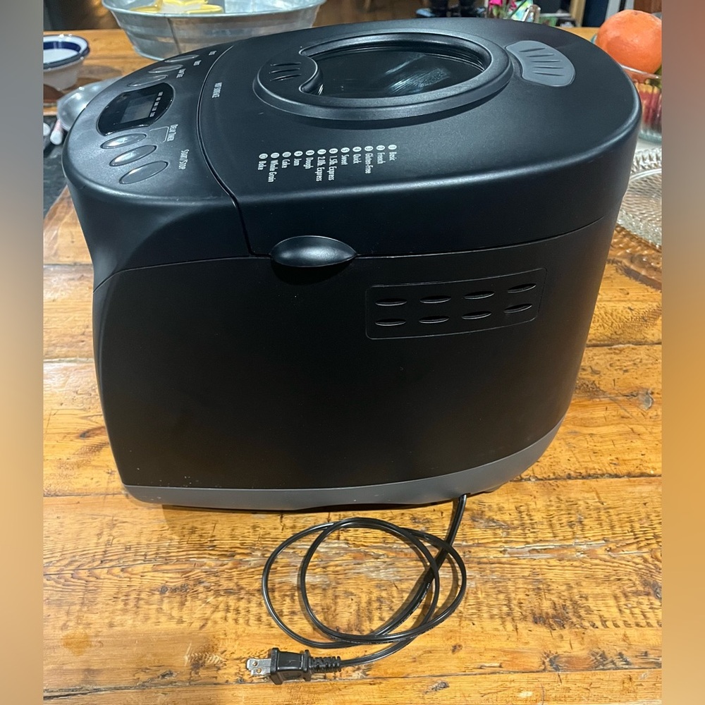 Hamilton Beach Black  Digital Programmable 12 Settings Bread Maker Machine. - Picture 7 of 14